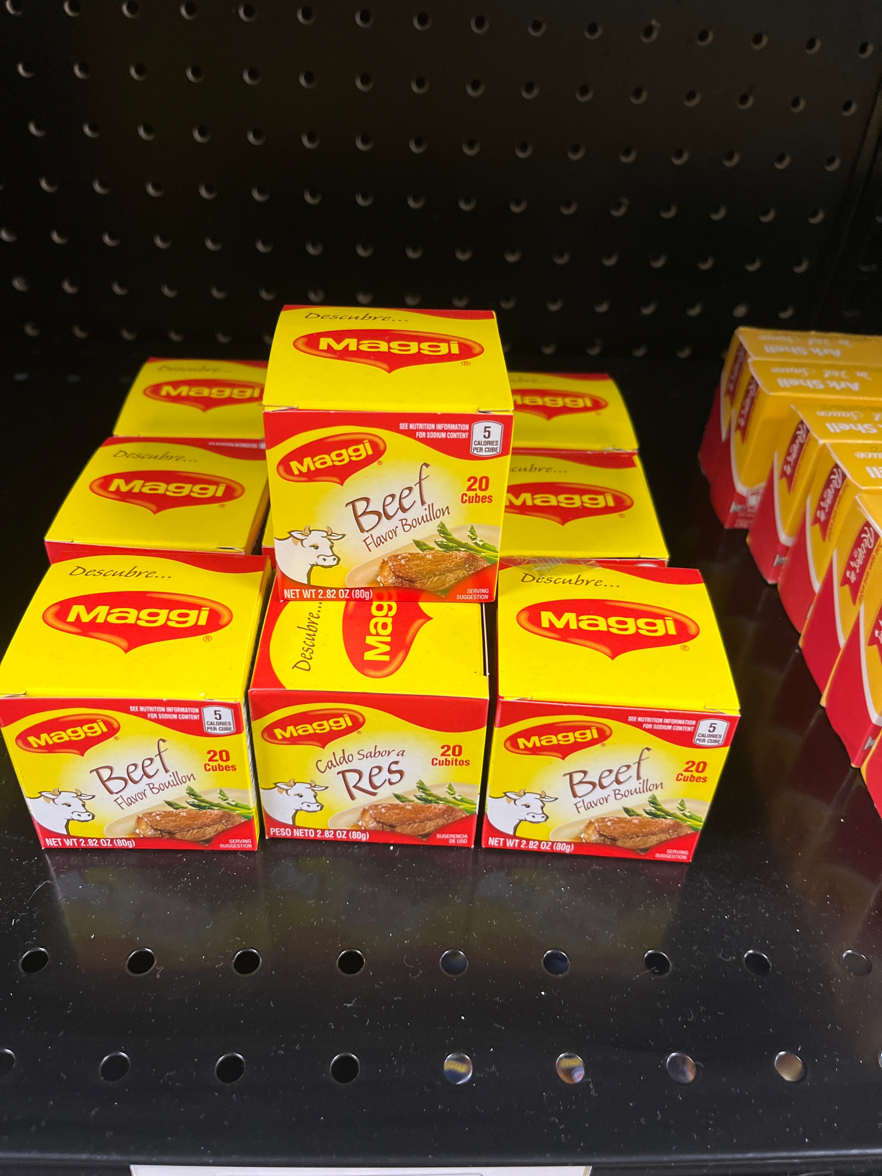 Maggi caldo de res
